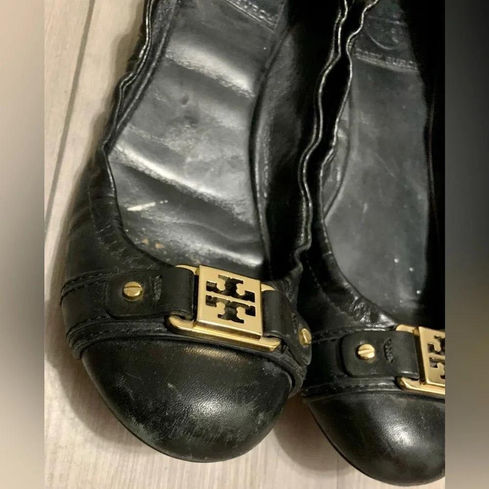 Tory Burch Black Ballet Flats Size 8.5